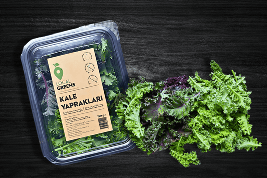 local-greens-kale-otu-bitkisi-yapraklari-ayiklanmis-paketli